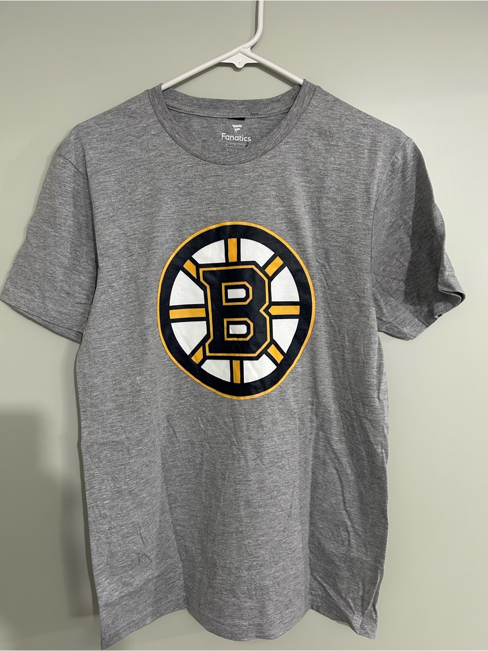 Fanatics Gray Boston Bruins Logo Tee with Gold and Black Accent
